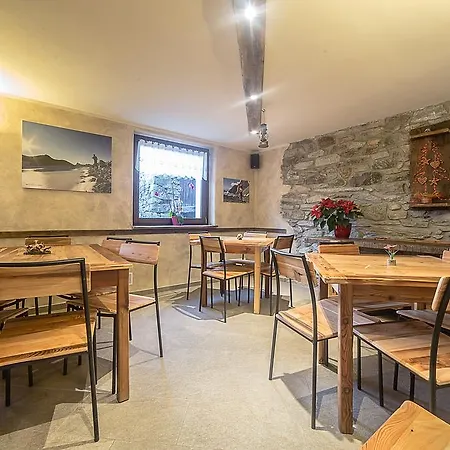 Alpe Rebelle Bed & Breakfast 3*