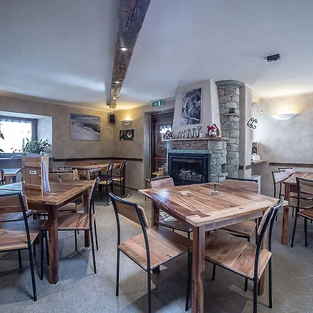 Bed & Breakfast Alpe Rebelle Bionaz