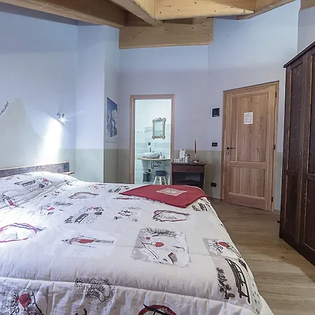 Bed & Breakfast Alpe Rebelle Bionaz